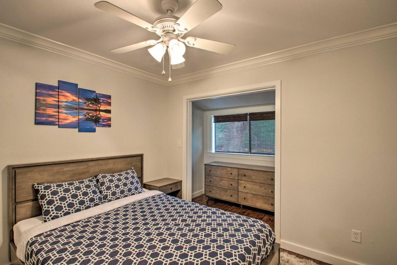 2-Story Pensacola Home With Game Room And Private Yard Exterior photo